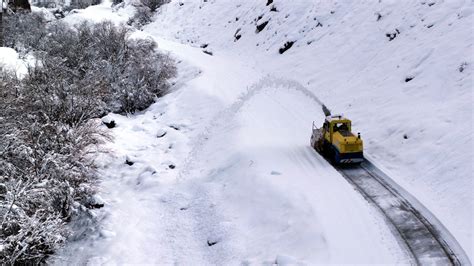 Bitlis''te 315 köy yolu ulaşıma açıldı